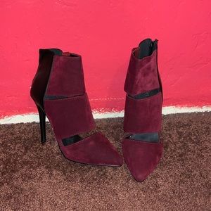 Semi Opnened High Heels